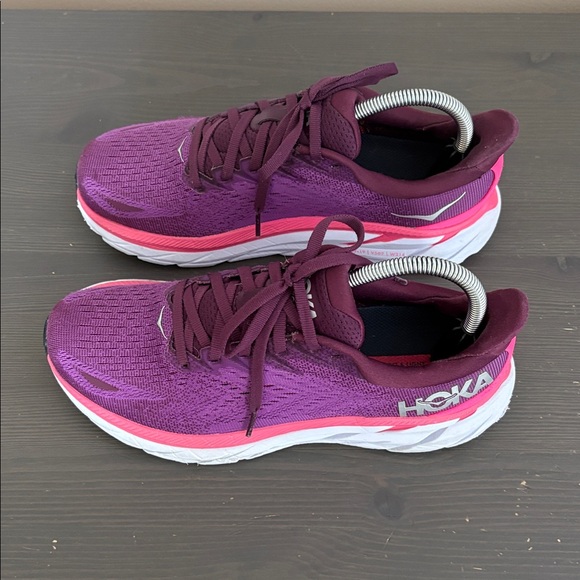 HOKA One One Clifton 8 Running Shoes deep purple and bright pink Women’s Sz 8.5 - Picture 2 of 13